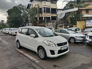 Second Hand Maruti Suzuki Ertiga Vxi CNG in Mumbai