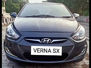 Second Hand Hyundai Verna Fluidic 1.6 CRDi SX in Kanpur