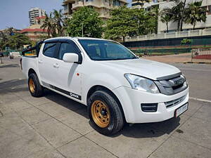 Second Hand Isuzu D-Max V-Cross 4x4 in Mumbai