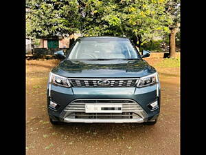 Second Hand Mahindra XUV300 W8 (O) 1.5 Diesel AMT in Kolhapur