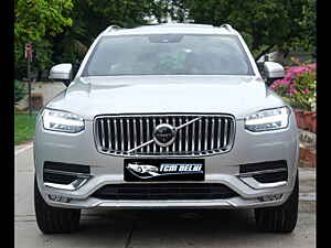 Second Hand वोल्वो xc90 d5 इंस्क्रिप्शन in दिल्ली