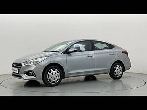 Second Hand Hyundai Verna EX 1.4 VTVT in Delhi