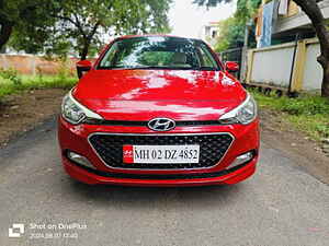 Second Hand हुंडई एलीट i20 स्पोर्ट्ज़ 1.4 in नागपुर