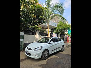 Second Hand Hyundai Verna Fluidic 1.4 CRDi EX in Nagpur