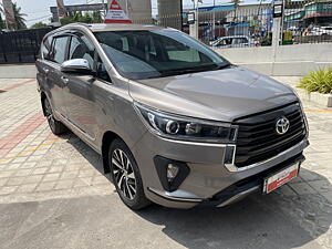 Second Hand Toyota Innova Crysta [2020-2023] ZX 2.4 AT 7 STR in Bangalore