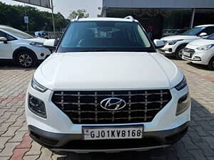 Second Hand Hyundai Venue SX Plus 1.0 Turbo DCT in Ahmedabad