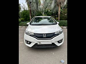 Second Hand Honda Jazz V CVT Petrol in Delhi