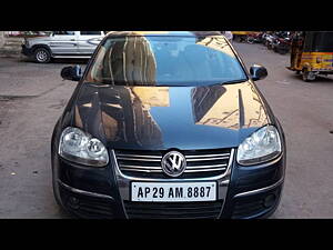 Second Hand Volkswagen Jetta Comfortline 2.0L TDI in Hyderabad