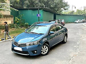 Second Hand Toyota Corolla Altis G AT Petrol in Delhi