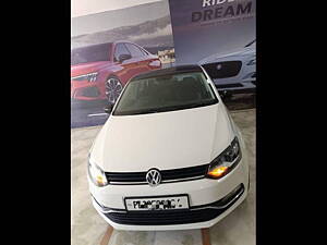 Second Hand Volkswagen Polo Highline1.0L (P) in Ludhiana