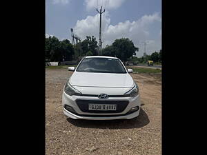 Second Hand Hyundai Elite i20 Sportz 1.4 (O) in Ahmedabad