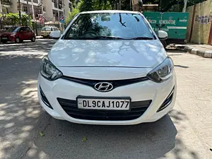 Second Hand Hyundai i20 [2012-2014] Magna 1.2 in Delhi