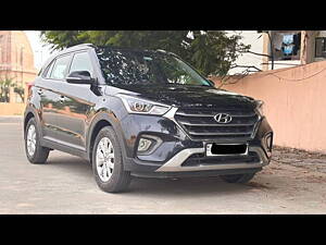 Second Hand Hyundai Creta SX 1.6 Petrol in Vadodara