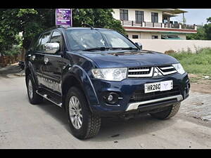 Second Hand Mitsubishi Pajero 2.5 AT in Gurgaon