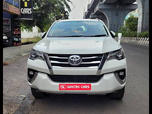 Second Hand Toyota Fortuner 2.8 4x4 AT [2016-2020] in Chennai