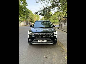 Second Hand Mahindra XUV300 W8 (O) 1.5 Diesel AMT in Lucknow