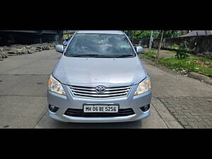 Second Hand Toyota Innova 2.5 GX 8 STR BS-IV in Mumbai