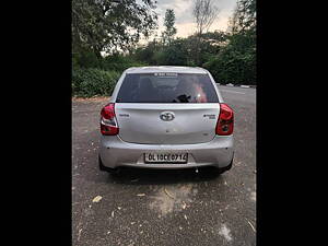 Second Hand Toyota Etios Liva G in Delhi