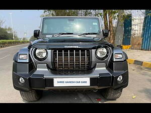 Second Hand Mahindra Thar LX Convertible Diesel AT in Mumbai