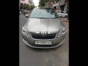 Second Hand Skoda Rapid 1.5 TDI CR Ambition with Alloy Wheels in Kanpur