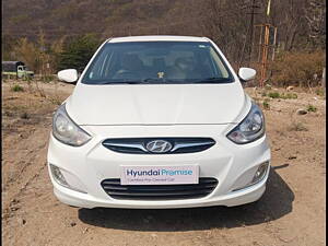Second Hand Hyundai Verna Fluidic 1.6 CRDi SX Opt AT in Pune