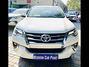 Second Hand Toyota Fortuner 2.8 4x2 AT [2016-2020] in Chandigarh