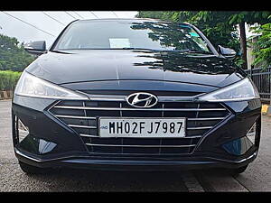 Second Hand Hyundai Elantra 2.0 SX (O) AT in Mumbai