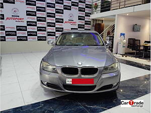 Second Hand BMW 3-Series 320d Highline Sedan in Bangalore