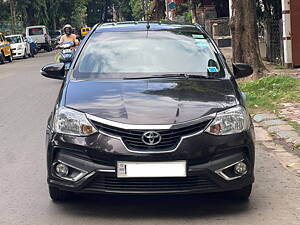 Second Hand Toyota Etios V in Kolkata