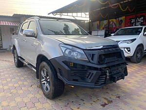 Second Hand Isuzu D-Max V-Cross 4x4 in Guwahati