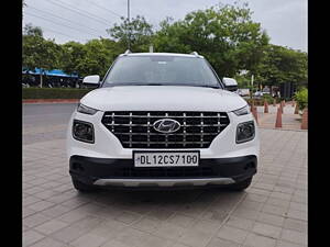 Second Hand Hyundai Venue SX (O) 1.5 CRDi in Delhi