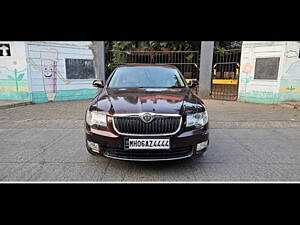 Second Hand Skoda Superb Elegance 2.0 TDI CR AT in Pune