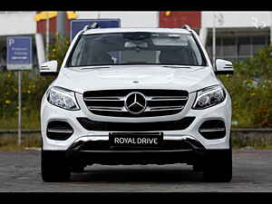 Second Hand मर्सिडीज़ बेंज़ GLE 250  डी in कोची