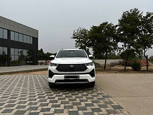 Second Hand Toyota Innova Hycross ZX (O) Hybrid 7 STR in Delhi