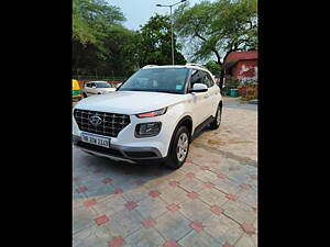 Second Hand Hyundai Venue S 1.0 Turbo DCT in Delhi