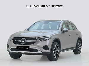 Second Hand मर्सिडीज़ बेंज़ GLC 300 4मैटिक in मनेसार