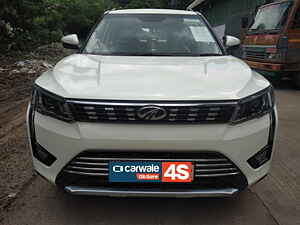 Second Hand మహీంద్రా XUV300	 w8 (o) 1.2 పెట్రోల్ [2019] in పూణె