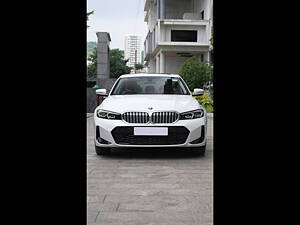 Second Hand BMW 3-Series 330i M Sport Dark in Mumbai