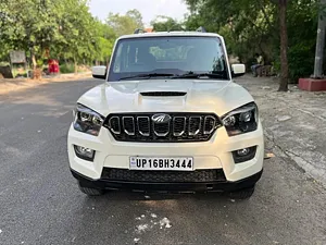 Second Hand Mahindra Scorpio [2014-2017] S8 in Delhi