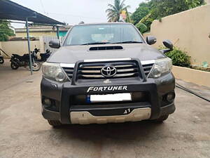 Second Hand Toyota Fortuner 3.0 4x4 MT in Bangalore