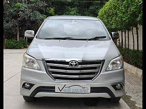 Second Hand Toyota Innova 2.5 G 7 STR BS-IV in Hyderabad