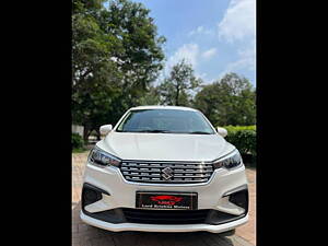 Second Hand Maruti Suzuki Ertiga LXi in Delhi