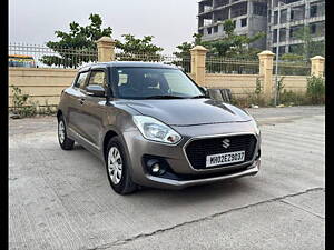 Second Hand Maruti Suzuki Swift VXi AMT in Thane