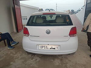 Second Hand Volkswagen Polo Comfortline 1.2L (P) in Gorakhpur