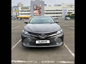 Second Hand Toyota Camry Hybrid in Mumbai