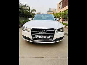 Second Hand ऑडी a8 l 50 tdi in अहमदाबाद