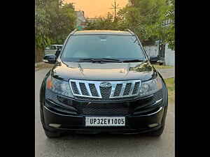 Second Hand महिंद्रा XUV500 w6 in लखनऊ