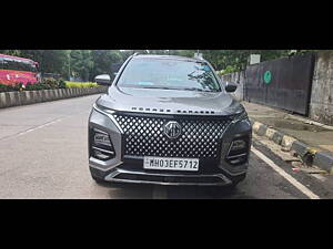 Second Hand MG Hector Plus Savvy Pro 1.5 Turbo Petrol CVT 6 STR in Mumbai