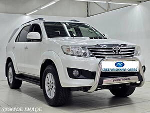 Second Hand Toyota Fortuner 3.0 4x2 MT in Coimbatore