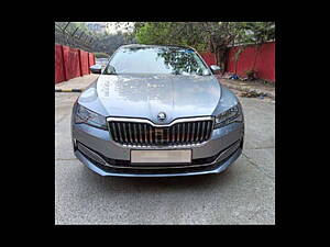 Second Hand Skoda Superb L&K TSI AT in Delhi